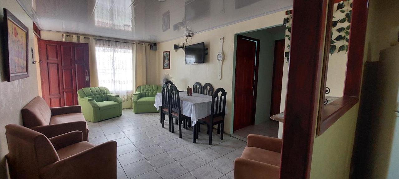 Hostel Casa Marina Πουέρτο Λιμόν Εξωτερικό φωτογραφία