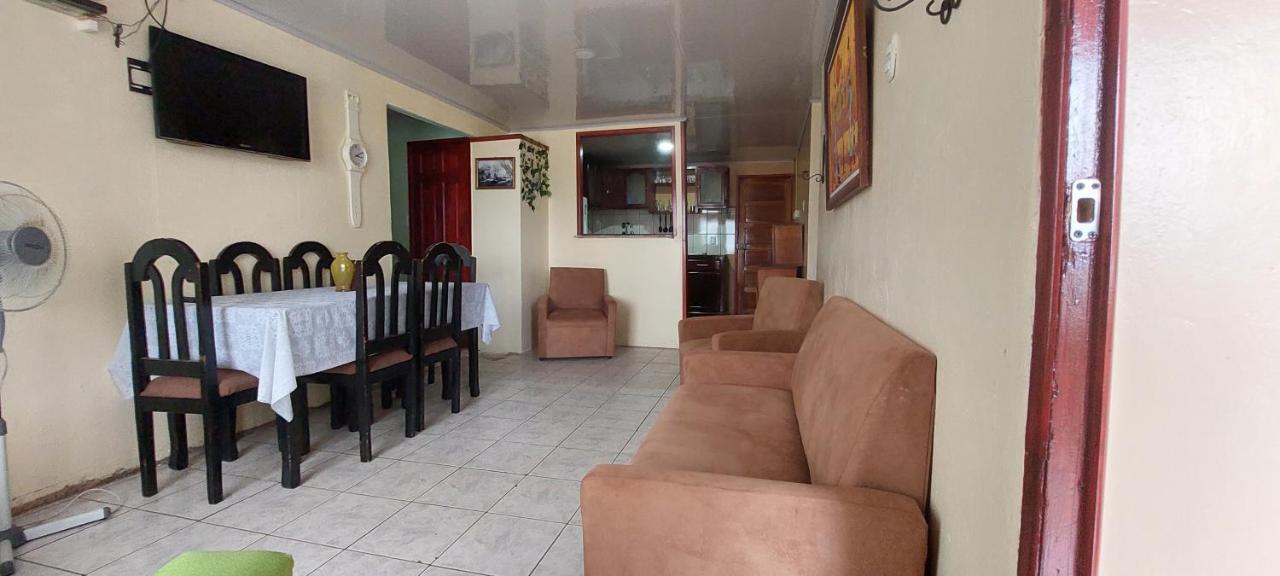 Hostel Casa Marina Πουέρτο Λιμόν Εξωτερικό φωτογραφία