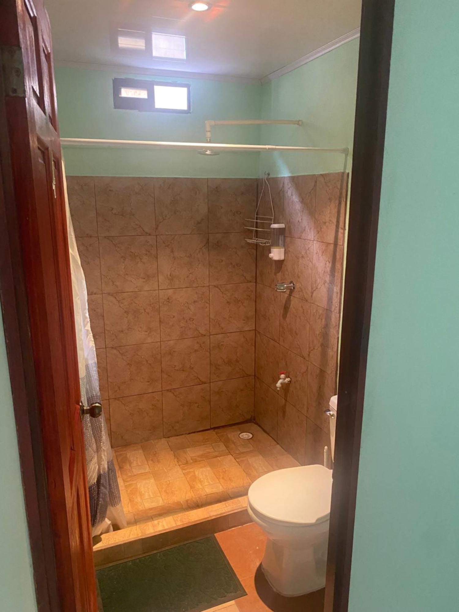 Hostel Casa Marina Πουέρτο Λιμόν Εξωτερικό φωτογραφία