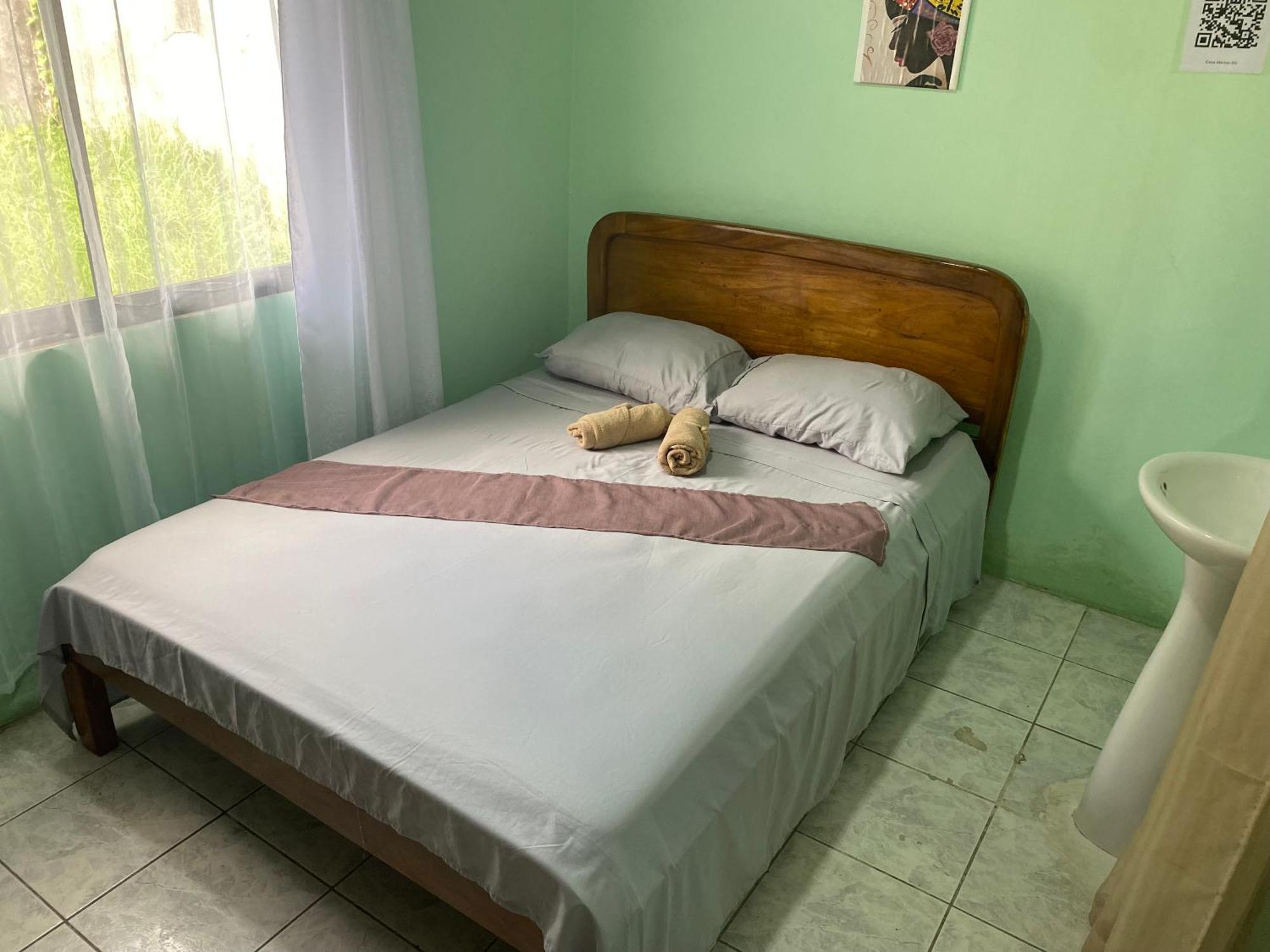 Hostel Casa Marina Πουέρτο Λιμόν Εξωτερικό φωτογραφία
